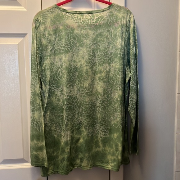 NWT Beautiful Calvin Klein Textured Tie Dye Top, size 1X - Picture 4 of 4